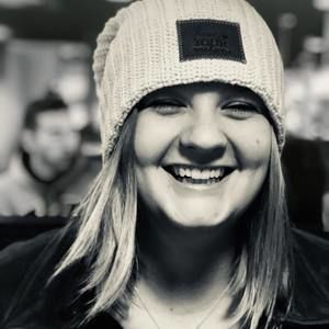 Meet your Posher, Leah